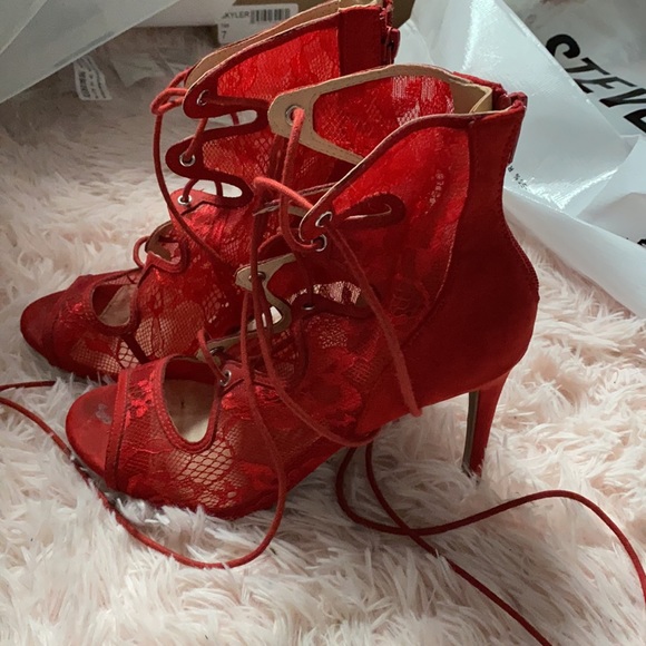 Red Lace, lace up strappy heel - Picture 2 of 3